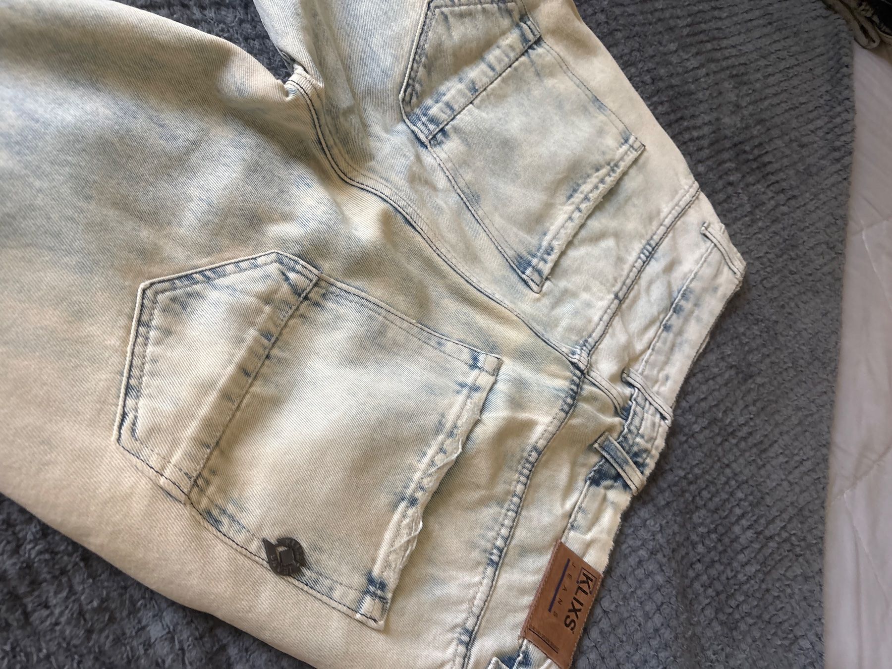 Jeans: Jeans – Nuovo (secondo la descrizione) da Locarno venduto da den_2pyk 3