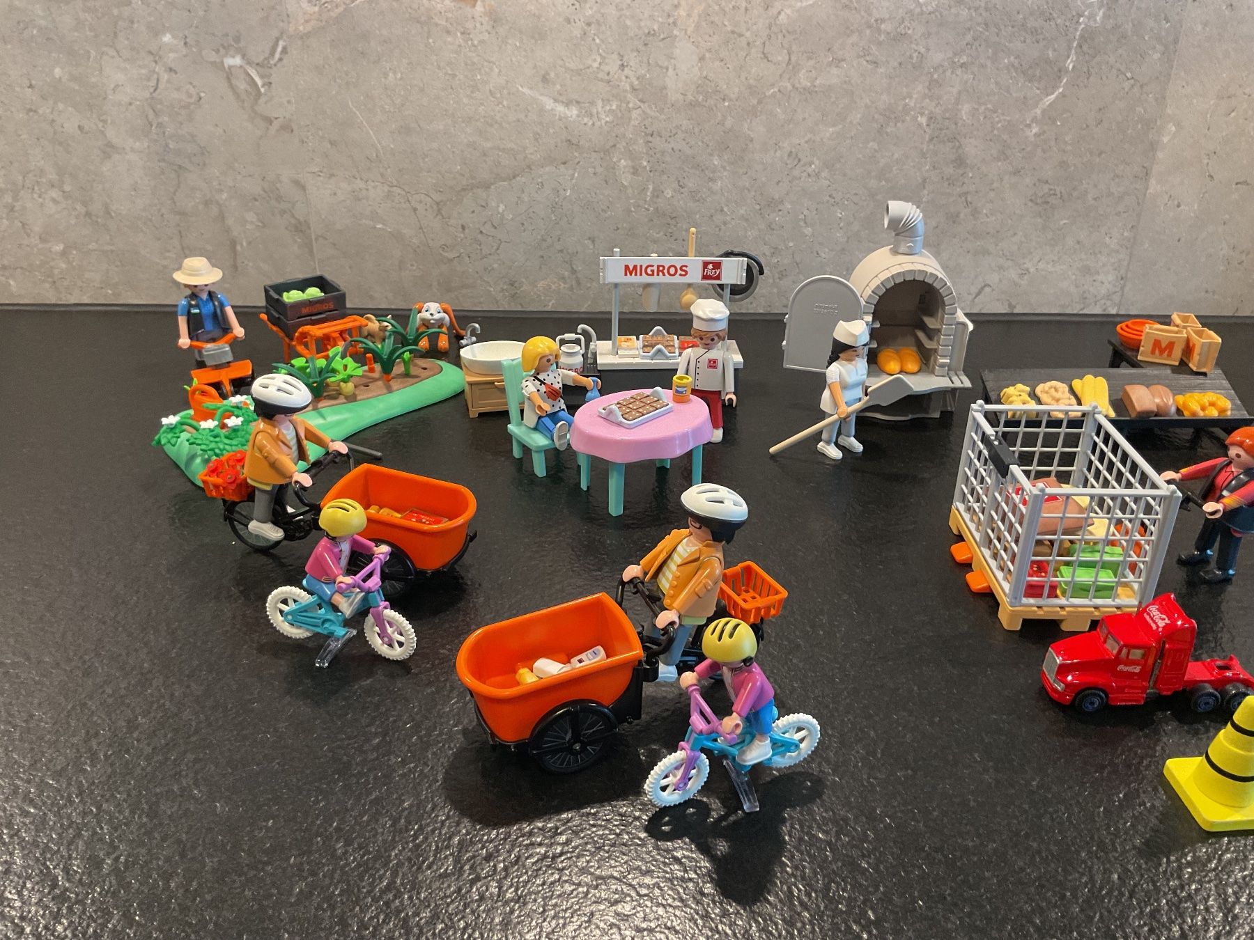 Playmobil Spielzeuge: Playmobile – Neu (gemäss Beschreibung) aus Neuchâtel von sta_7qfy 2