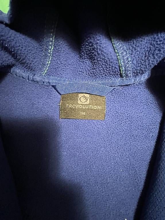 Vestes & Manteaux: SOFTSHELLJACKE GR 116 – D'occasion à Cham par carmen1985 2