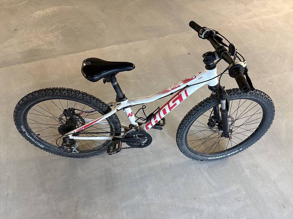 Vélos: Kindervelo 24 Zoll – D'occasion à Ziefen par Yves0