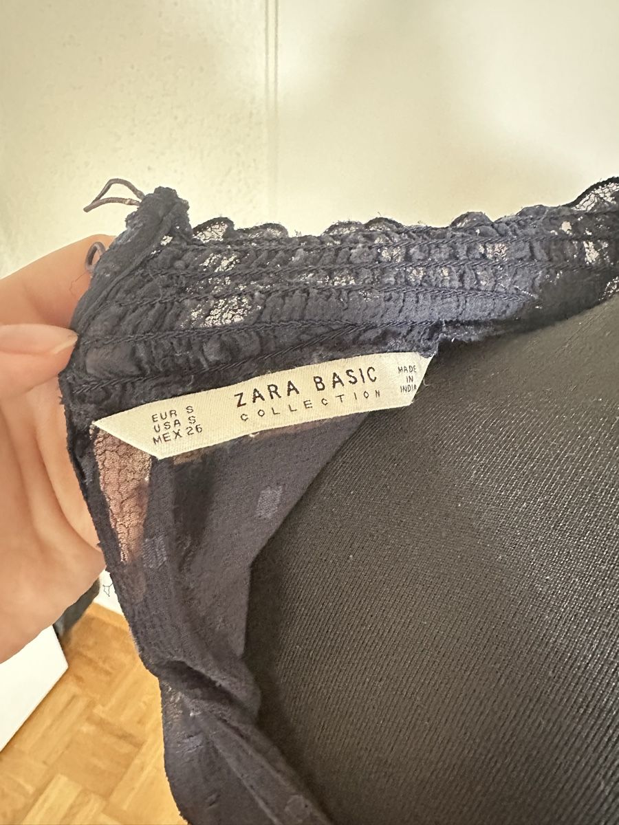 Zara Chemisiers: Bluse Zara Basic Small – D'occasion à Murgenthal par mar_q2yf 4