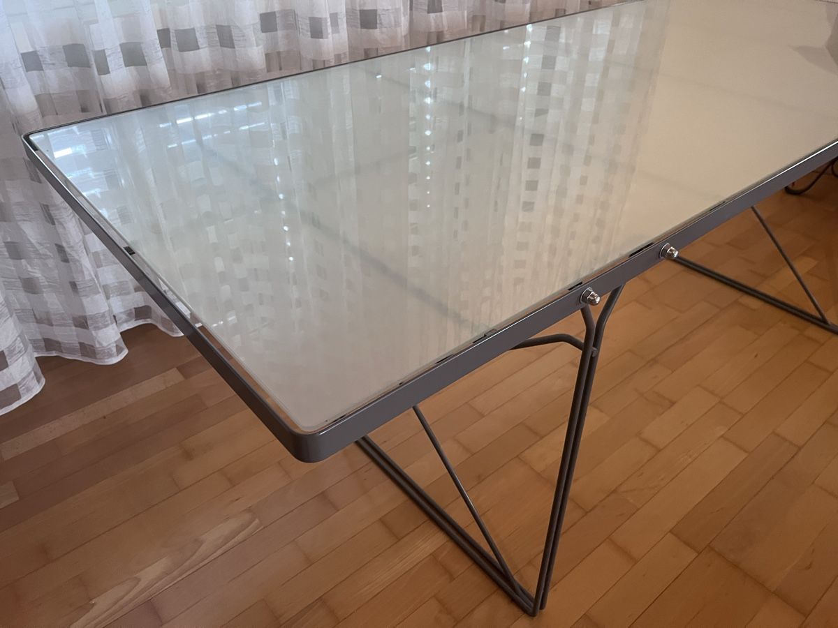 Tavoli: Glastisch mit Metallrahmen grau – Nuovo (secondo la descrizione) da Schönenwerd venduto da Jovanotti99 1