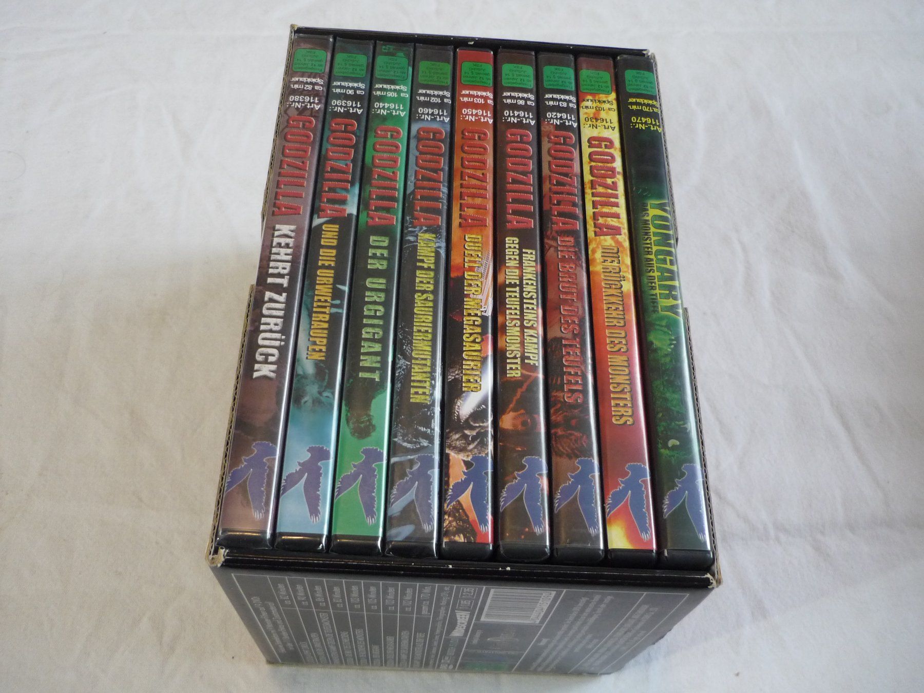 Tutti i DVDs: 9 DVD Box Rarität - Godzilla – Usato da Beringen venduto da Flatretriever 4