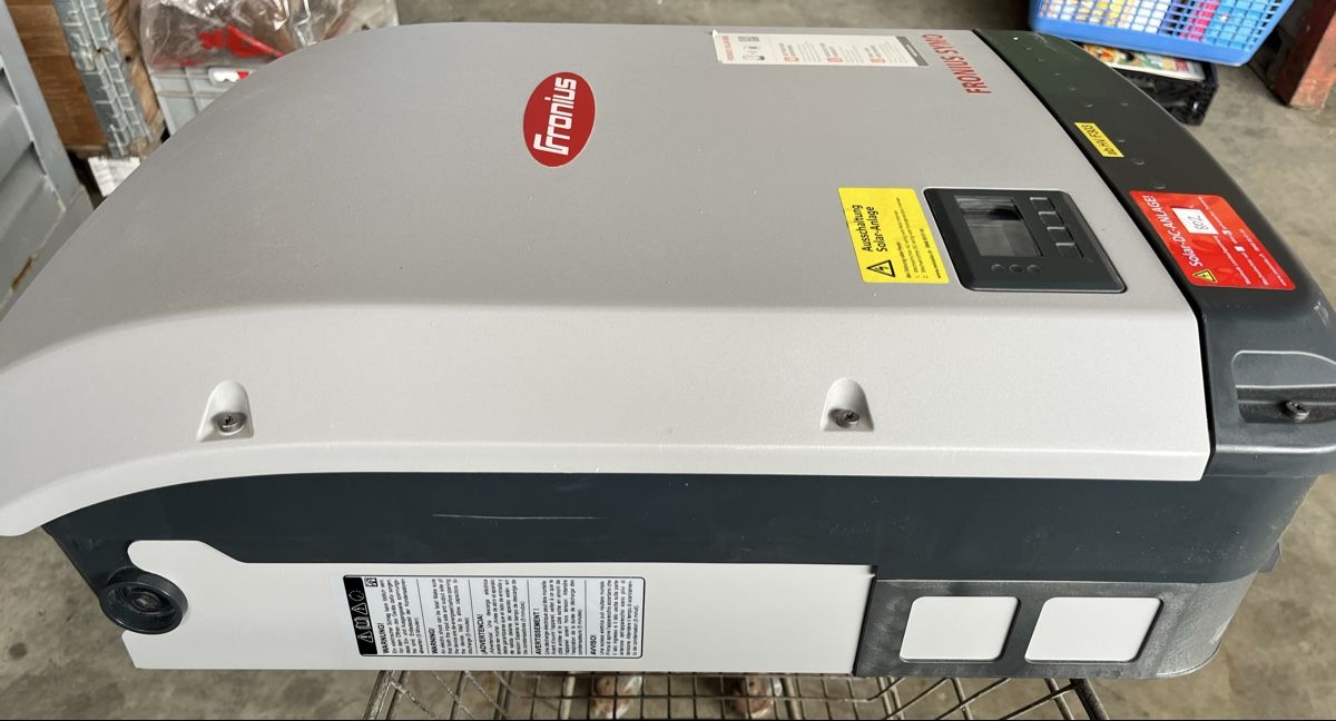 Fronius Inverter: Fronius Symo 10.0-3-M Solar-Wechselrichter – Difettoso da Schötz venduto da RcK1994 4