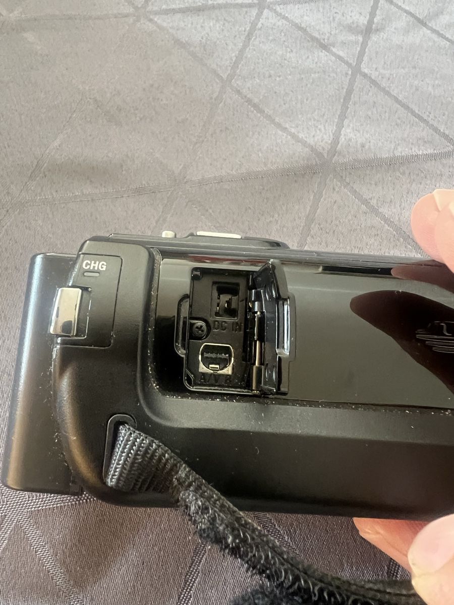 Sony Camcorder: Sony Handycam HDR-CX155 – Gebraucht aus Zürich von jao_2bx7 7