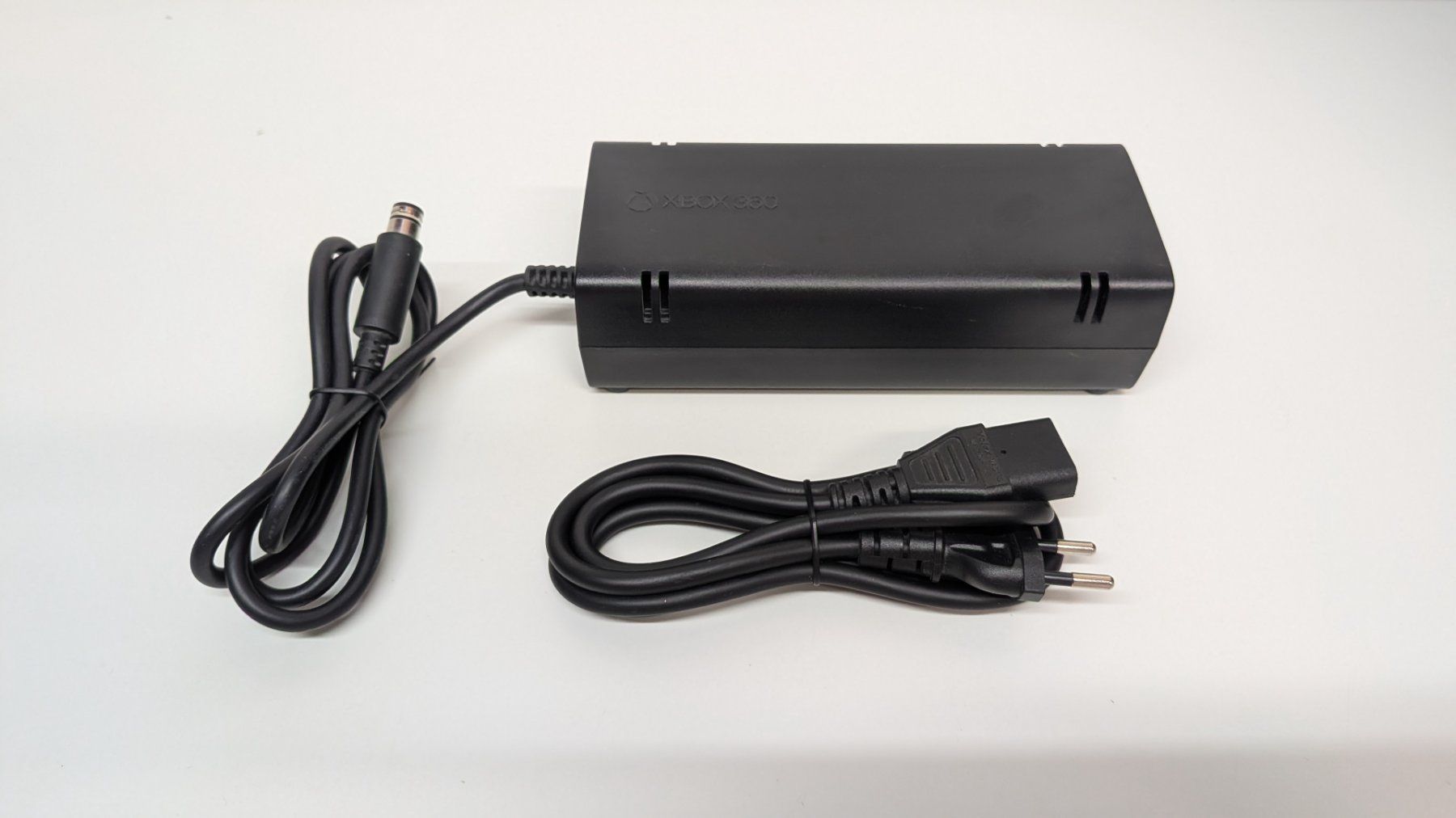 Microsoft Adattatori & Cavi: Original Xbox 360 E Netzteil – Usato da Menziken venduto da mame18