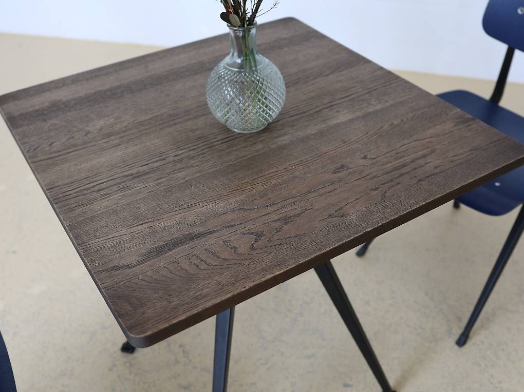 Hay Tables: HAY Pyramid Bistro Tisch – D'occasion à Meinisberg par atelier_TILIJA 2