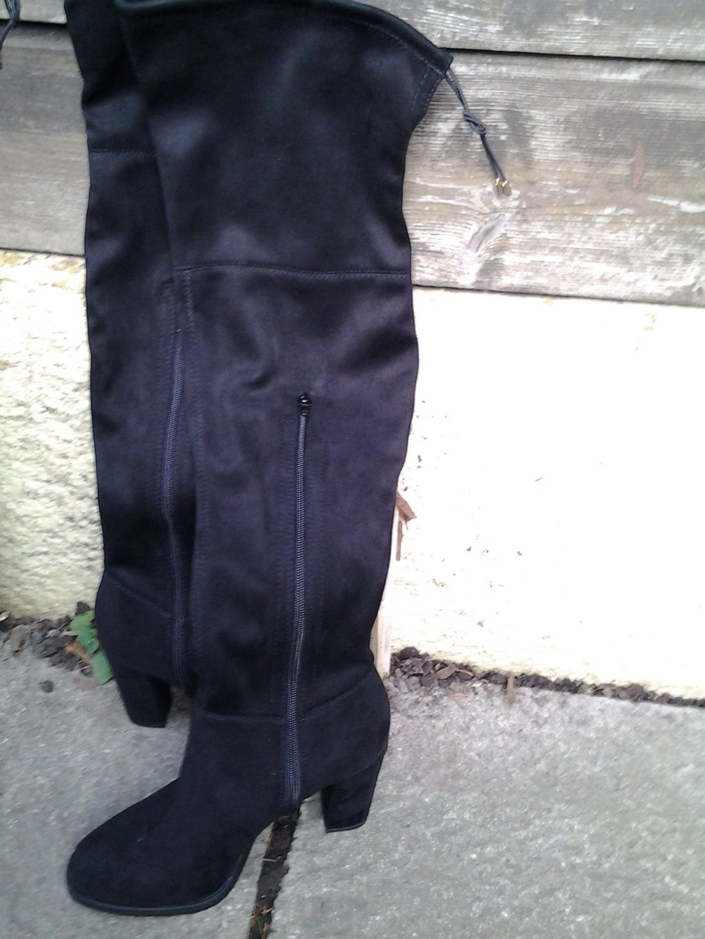 Scarpe da donna: Bottes cuissardes élégantes noires - Pointure 40 – Nuovo (secondo la descrizione) da MEYRIN venduto da nf69 1