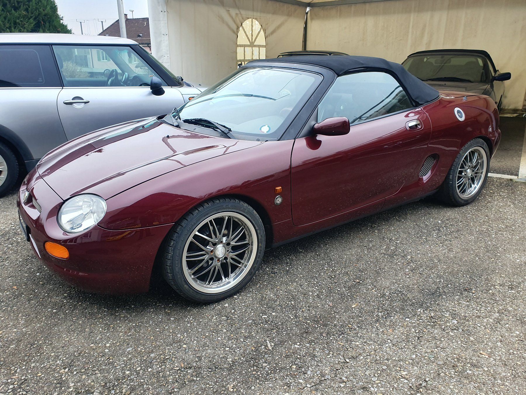 MG Automobili: Sehr gepflegter englischer Roadster Youngtimer bald Oldtimer – Usato da Schwarzenbach SG venduto da MGTC 2