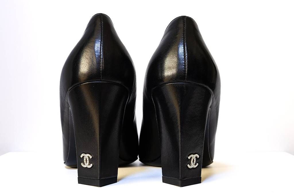 Scarpe da donna: Chanel Pumps, Gr. 36 – Nuovo (secondo la descrizione) da Zürich venduto da peerless_chic 3