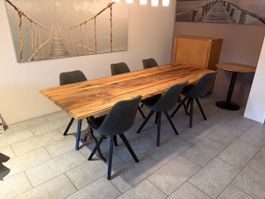 Beizentisch Bistrotisch Esstisch Horgen Glarus Nussbaum 