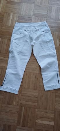 White 3/4 legs jeans Size S/M