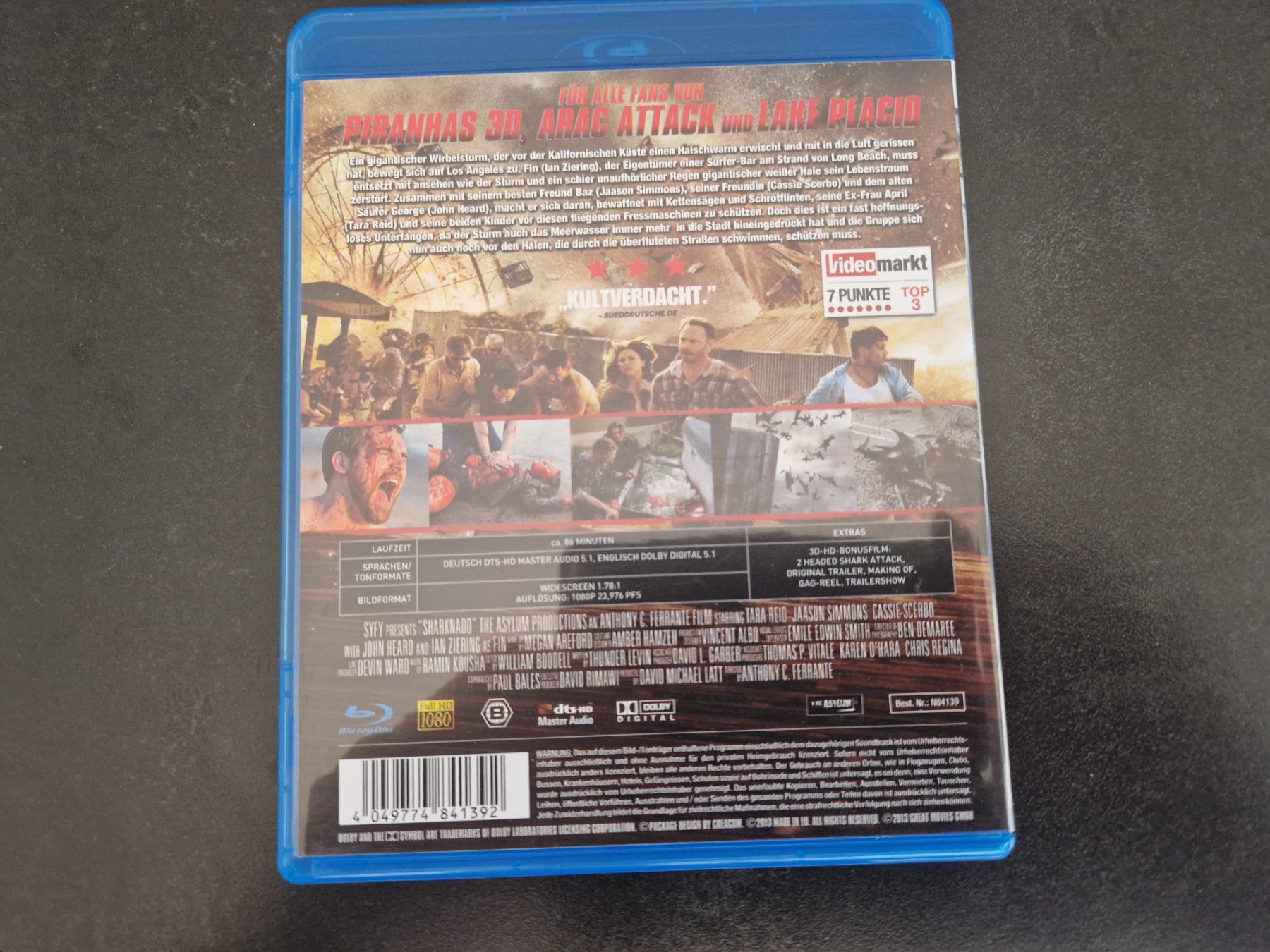 Tutti i DVDs: Sharknado Uncut Blu-Ray 3D Topzustand – Usato da Buchs SG venduto da Herc01 2