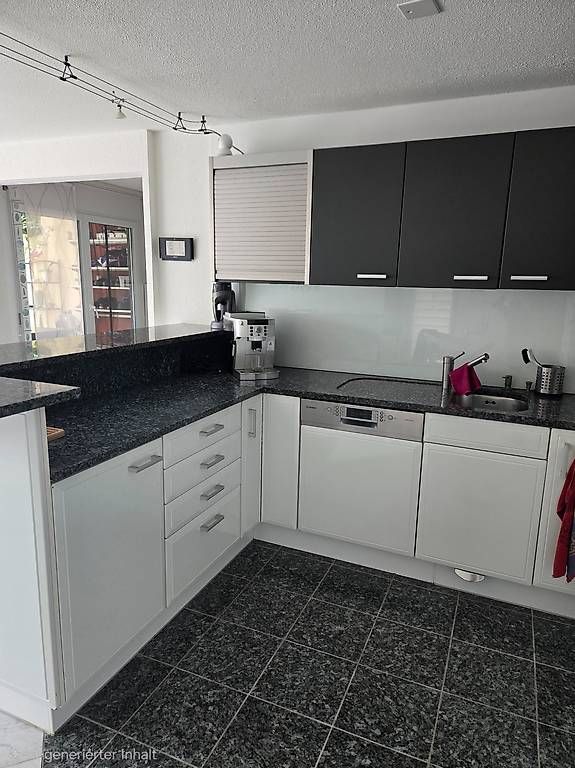 Cucine complete: Komplette Küche inkl. aller Einbaugeräte – Usato da Bonstetten venduto da Ninaj2008 1