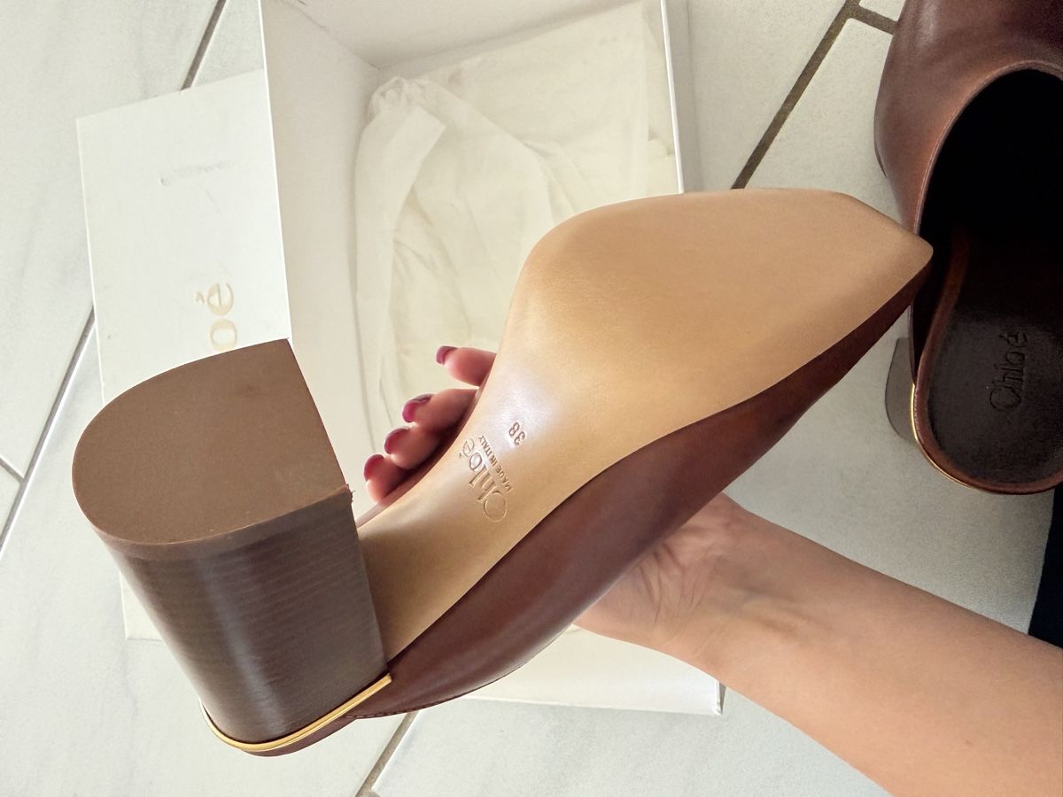Chloé Scarpe da donna: Chloe shoes np950 – Nuovo e nell'imballaggio originale da Fahrweid venduto da Stellar_times 2