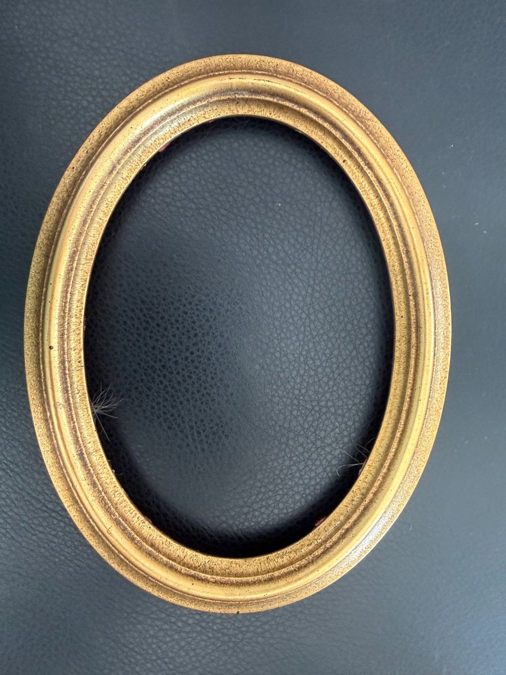 Cornici: Bilderrahmen Holz  oval  ohne Glas – Usato da Subingen venduto da ArtBead