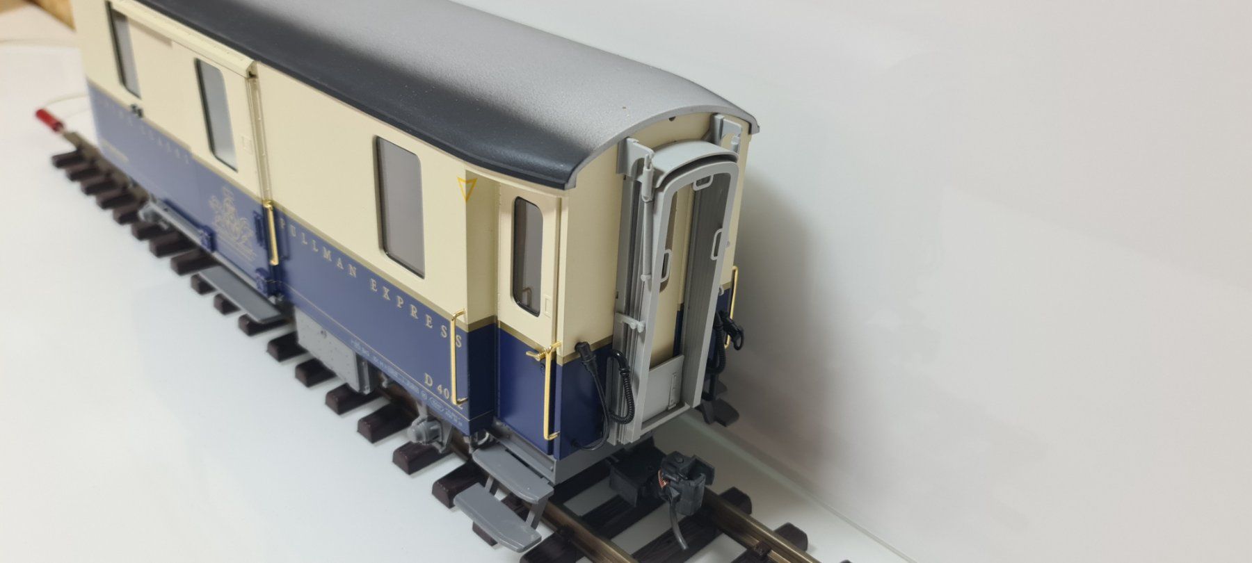 LGB Modelleisenbahnen: LGB RhB Alpine Classic Pullman D4062 – Gebraucht aus Neuenhof von ludovicco 3