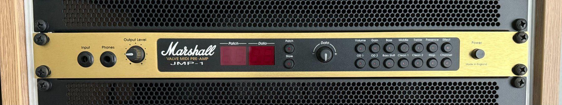 Marshall Amplificatori: Marshall JMP-1 Röhren Preamp + Rack/Valvestate/G-Sharp FX – Usato da Siebnen venduto da Bushidozen 1
