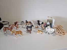 Schleich Pferde Konvolut mit Pferdeanhänger