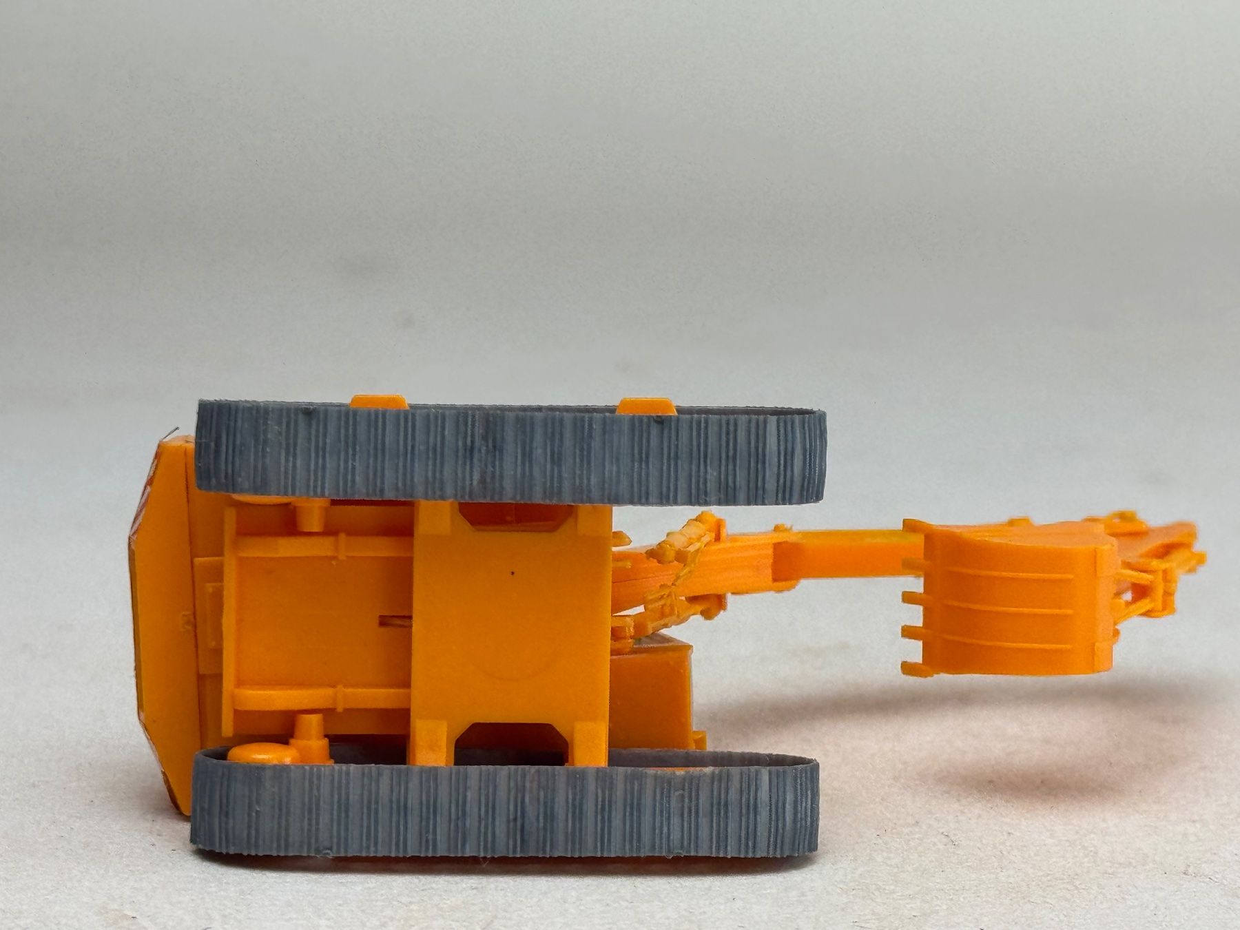 Kibri Modellini d'auto: VE1- Kibri Ketten Bagger orange – Usato da Elm venduto da Wikmtz 2
