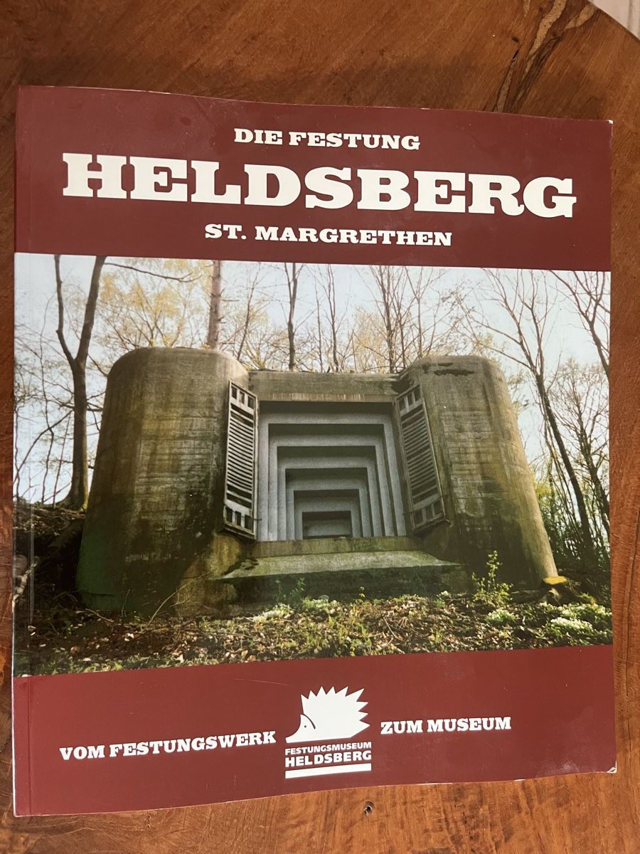 Libri: Festung Heldsberg St. Margrethen – Usato da Romanshorn venduto da Apfelschuss