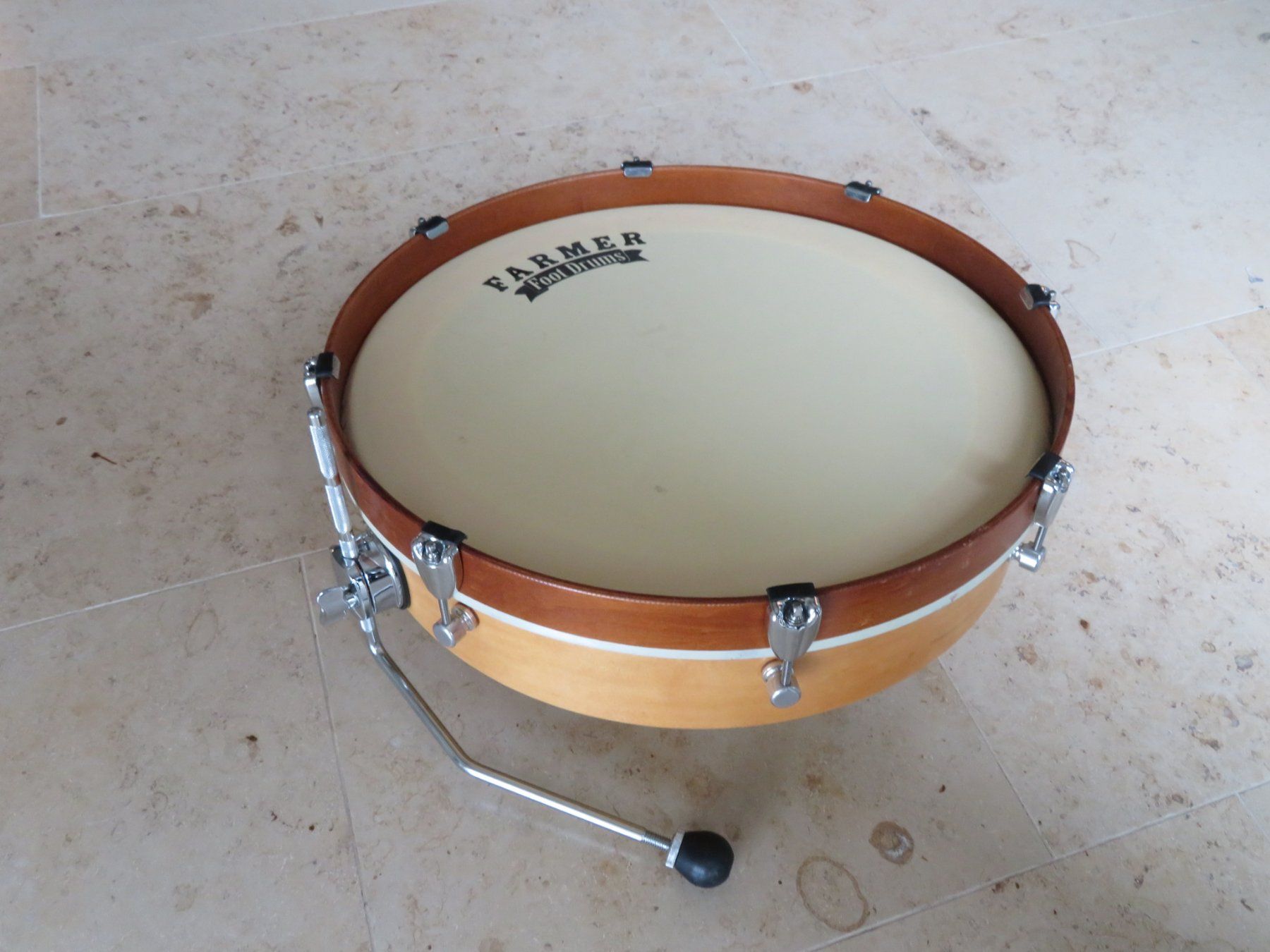 Strumenti musicali: Farmer STOMP Foot Drum – Usato da Reinach BL venduto da WBZ-Flohmarkt 2