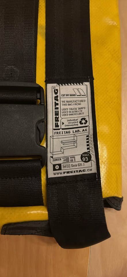 Freitag Borse: FREITAG-Tasche Dexter gelb/schwarz – Nuovo (secondo la descrizione) da Schmitten FR venduto da mel_qq6d 3