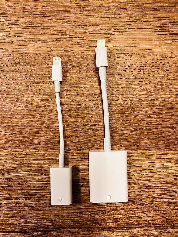 Lecteurs de cartes: Apple Lightning Kamera-Adapter & SD-Kartenlesegerät – D'occasion à Küsnacht ZH par bonitalina
