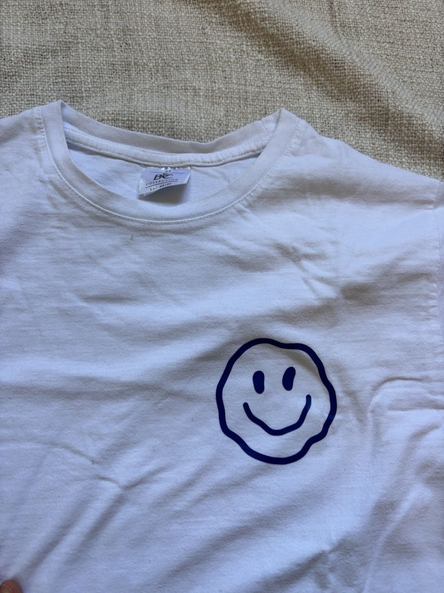 T-shirt: Smiley T-Shirt Amore Store Berlin – Nuovo (secondo la descrizione) da Tägerwilen venduto da vivlara 1