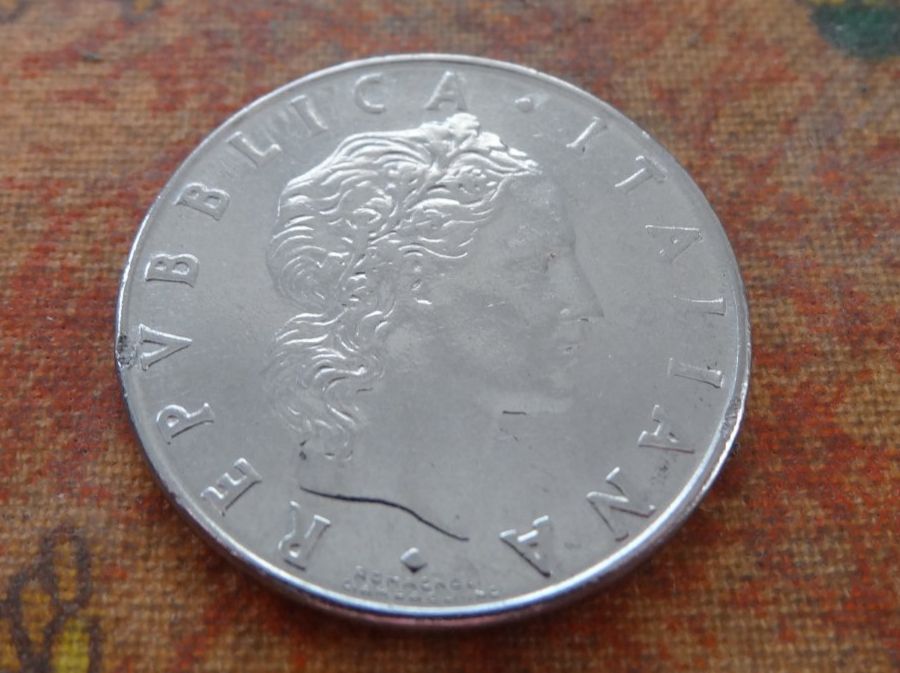 Tutti le monete: ITALIE  50  Lire  1977 – Usato da Romanel-sur-Lausanne venduto da Swift13 1