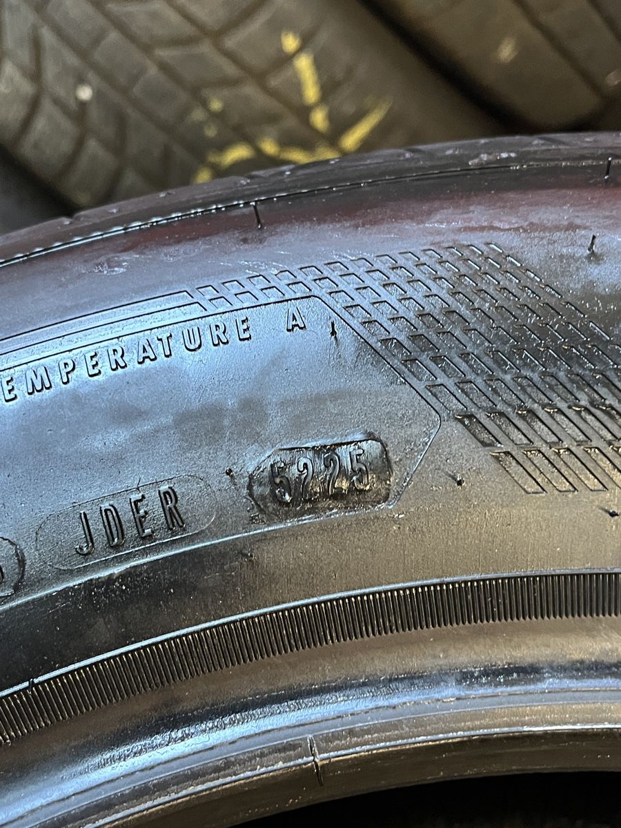 Pneumatici & Ruote complete: Sommerreifen 235/60R18 – Usato da Volketswil venduto da eld_2lqr 4