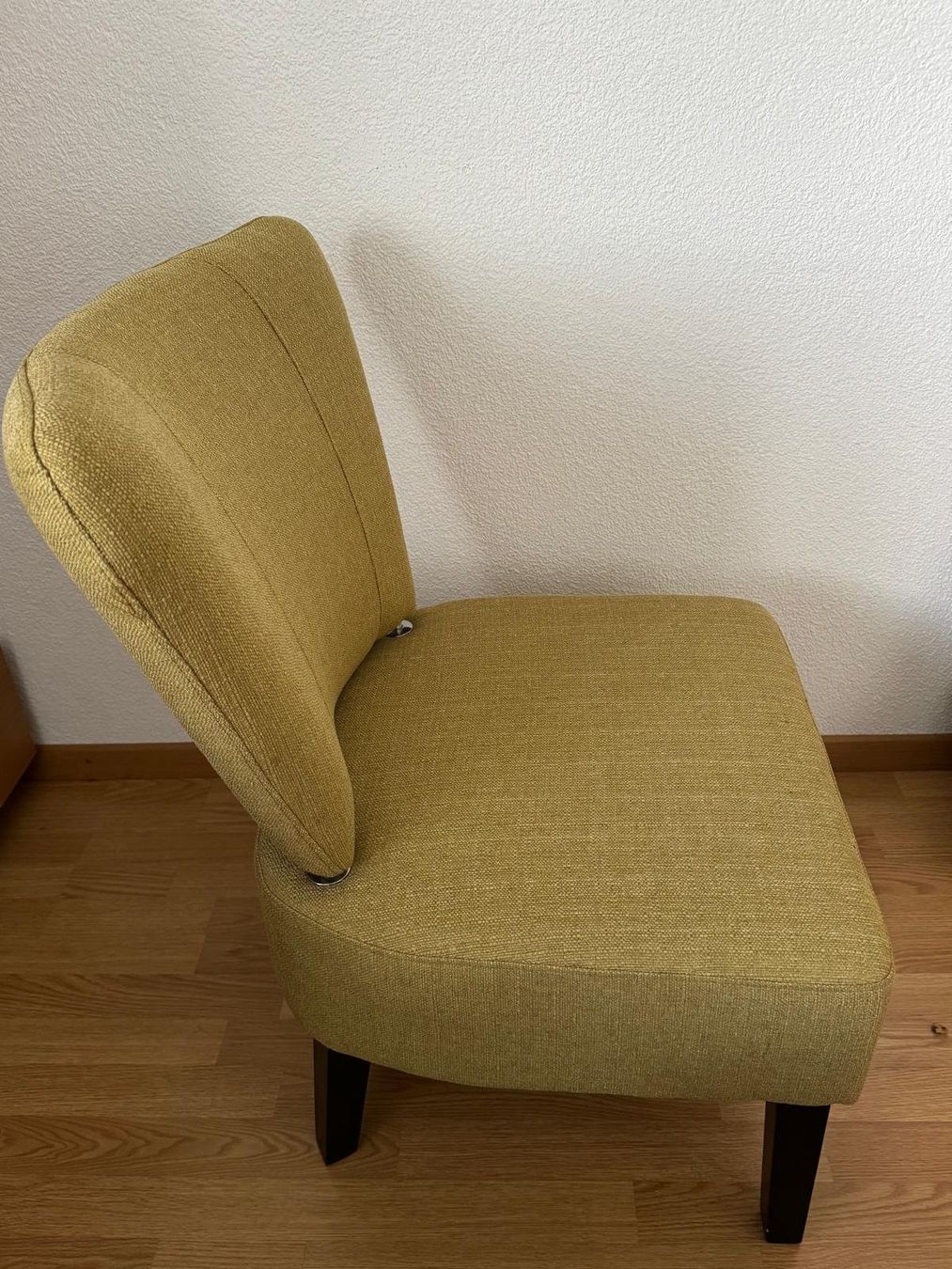 Ikea Poltrone: Zwei Schöne IKEA Sessel, neuwertig – Usato da Agriswil venduto da Windcheetah 2