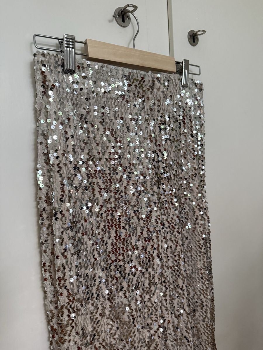 Pantalons: Les Jumelles Sequin Flared Trousers – New – Neuf avec emballage d'origine à Zürich par eve_m2gr
