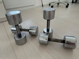 X2 8kg and x2 9kg dumbbells chrome used