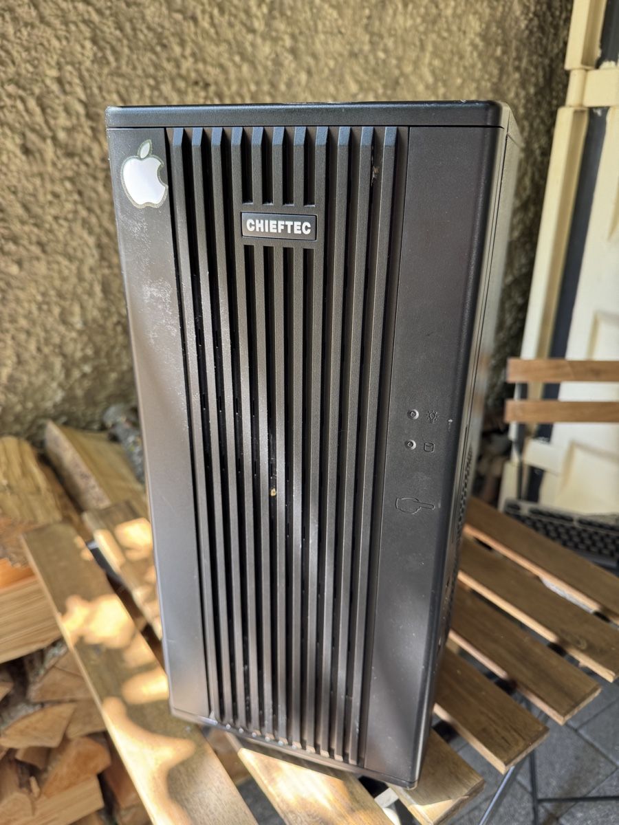 PC: Tower/ PC – Usato da Rubigen venduto da Dominique76