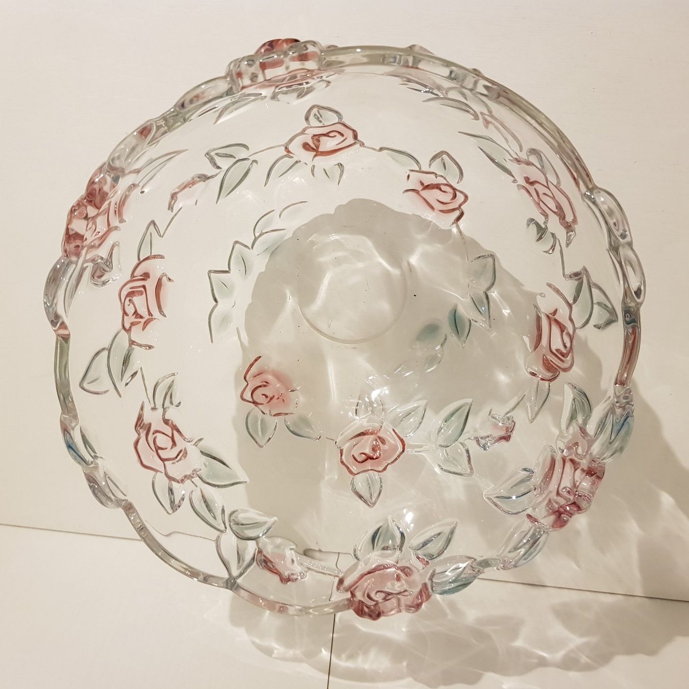 Ciotole: Elegante Glasschale mit Rosenmuster. – Usato da Münchenstein venduto da tsp01 1