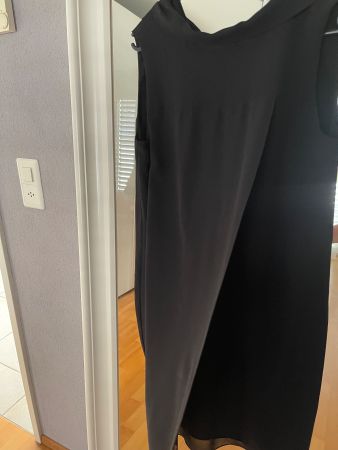 Schwarzes Sommer Abendkleid von Hallhuber
