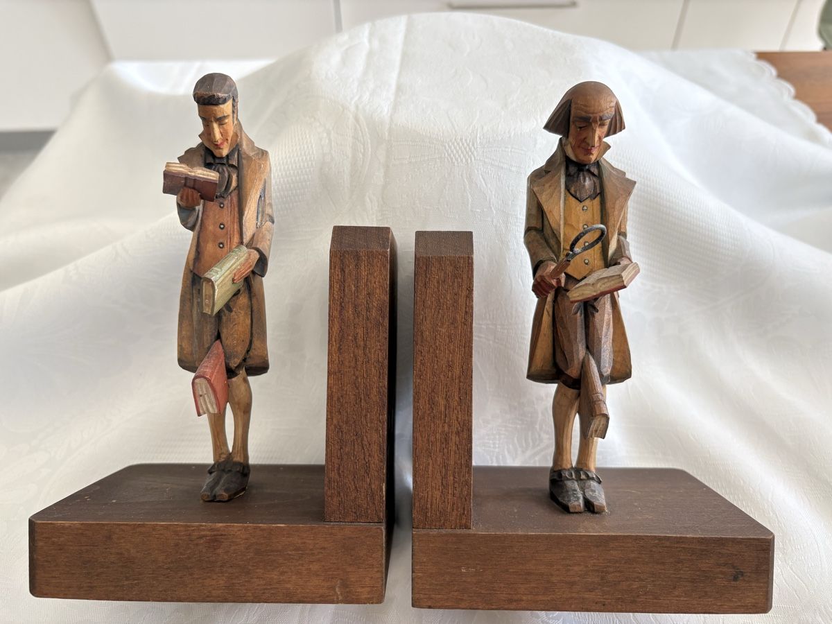 Autres décorations & accessoires: Buchstützen – D'occasion à Schönenberg ZH par Roxana8820