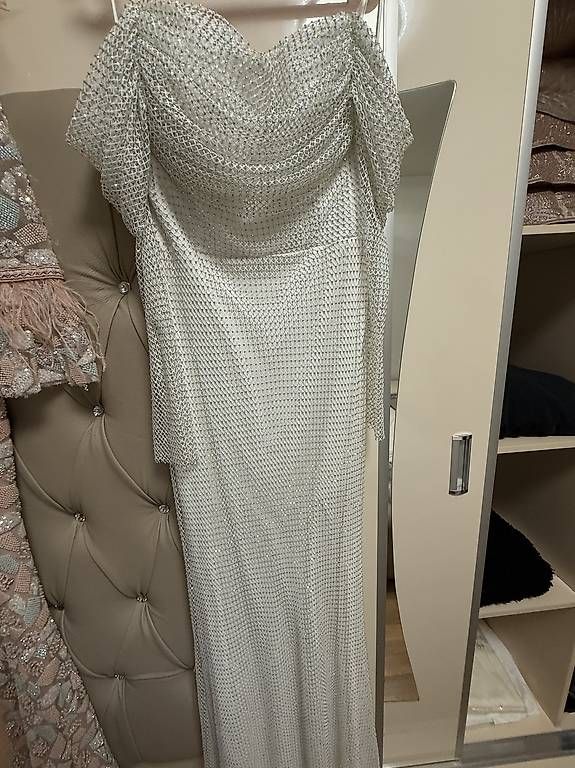 Kleider: Designer kleid – Neu (gemäss Beschreibung) aus Glattbrugg von mir_vx2c 1