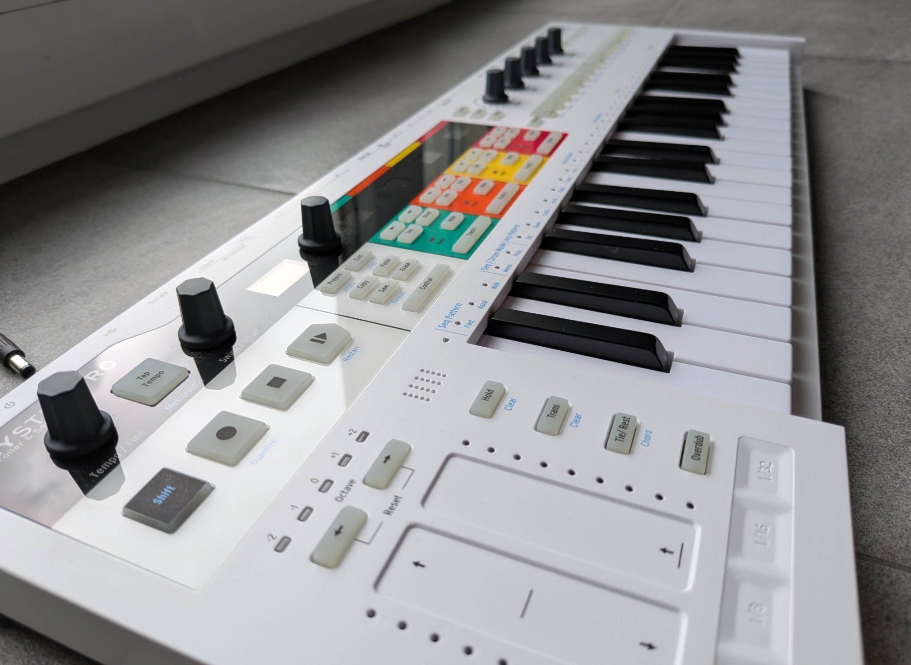 Arturia Strumenti musicali: Arturia KeyStep Pro Ctrl Keyboard/Sequencer, OVP, Neuwertig – Usato da Pfäffikon ZH venduto da gr2.zo 2