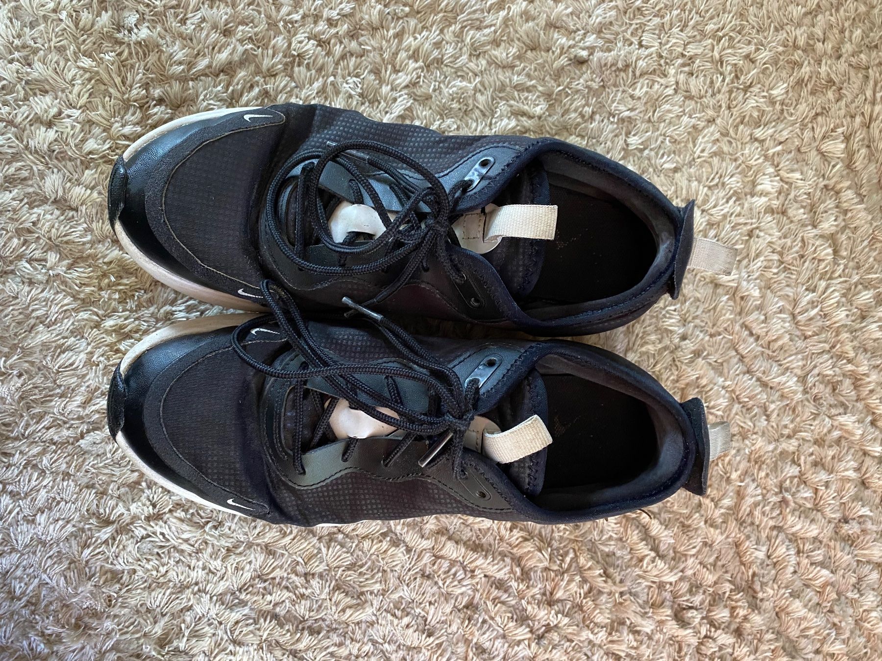 Nike Damenschuhe: Nike Air Max Schuhe, Grösse 38 – Gebraucht aus Sissach von laura.x4 1