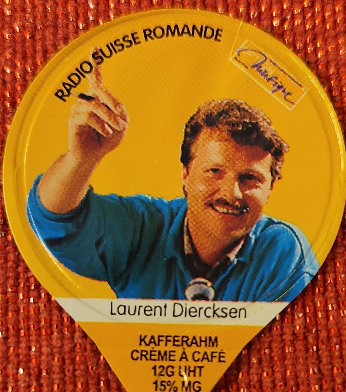 Coperchi dei cremini per caffè: Deckel Radio Suisse Romande Laurent Diercksen – Usato da Basel venduto da Melibu
