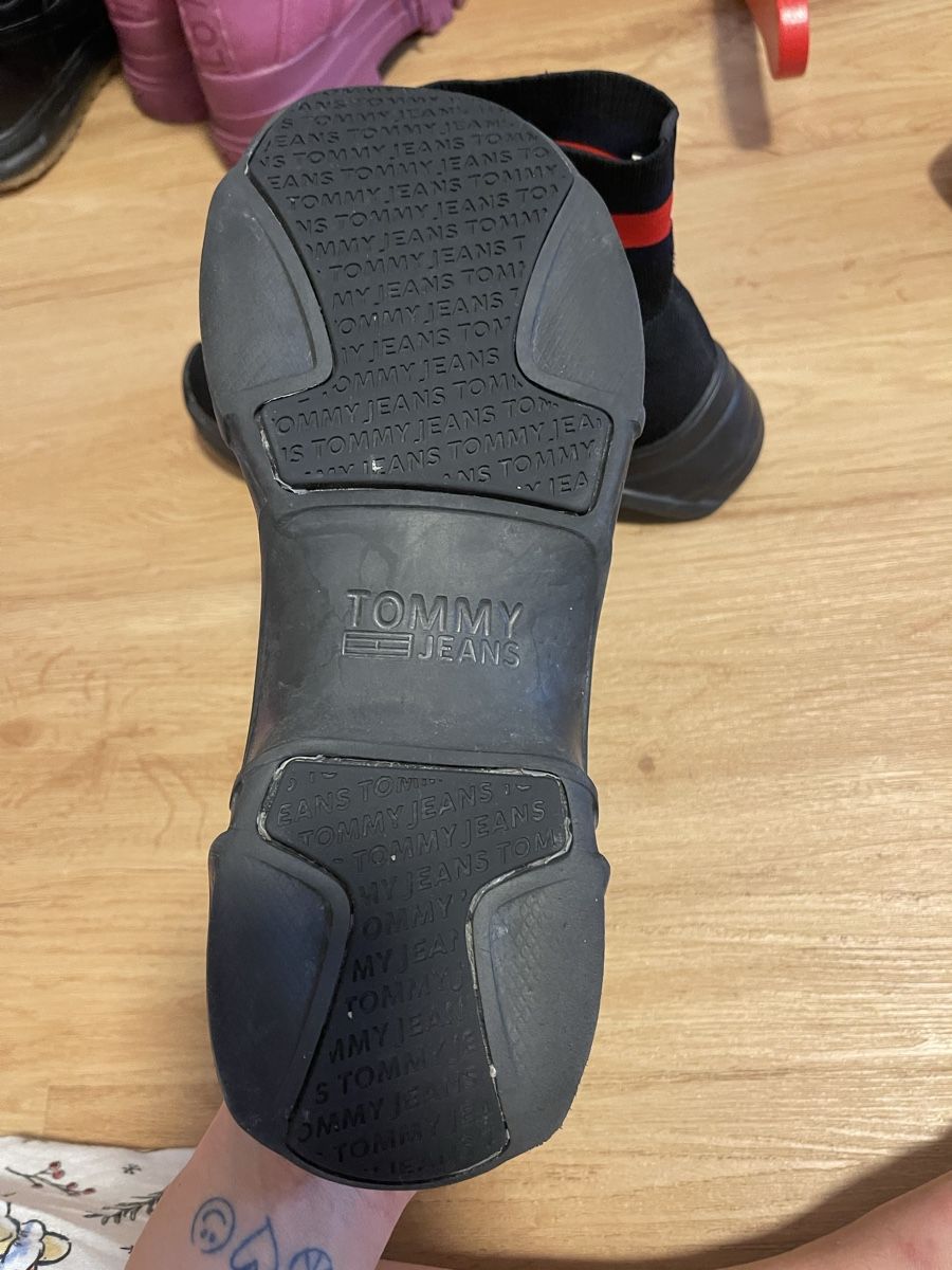 Tommy Hilfiger Scarpe da donna: Tommy Jeans Sock Booties - Size 39 - – Usato da Wattwil venduto da mkt_s2l5 4