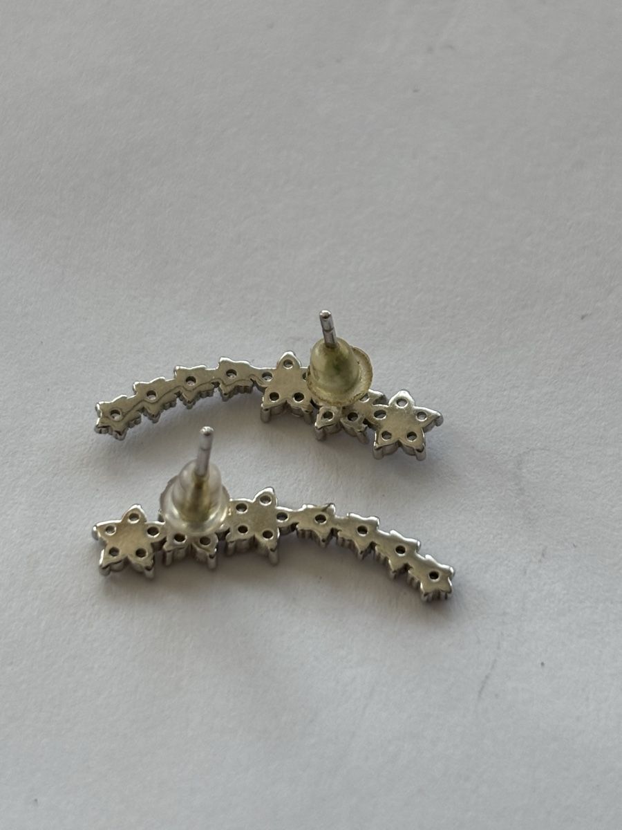 Orecchini pendenti & Orecchini a lobo: Ohrstecker Blumen Design Silber 925 – Usato da Langnau am Albis venduto da flusspflege 4
