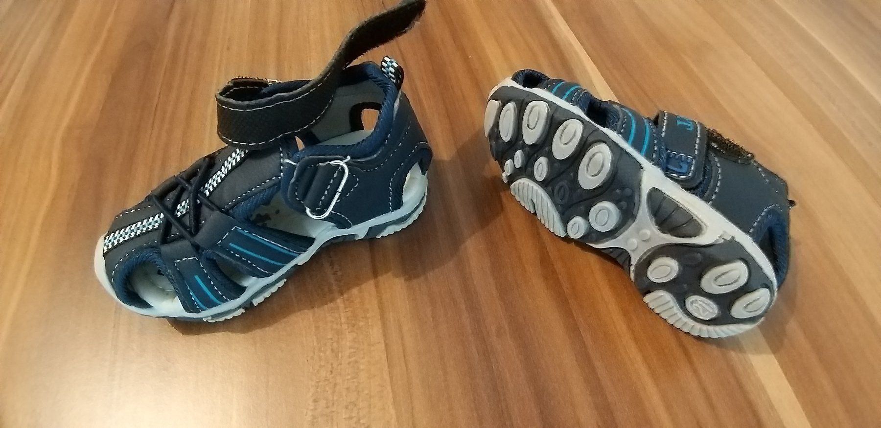 Scarpe per ragazzi: Jung-Sandaletten Gr. 21 – Nuovo (secondo la descrizione) da Coldrerio venduto da dgv 1