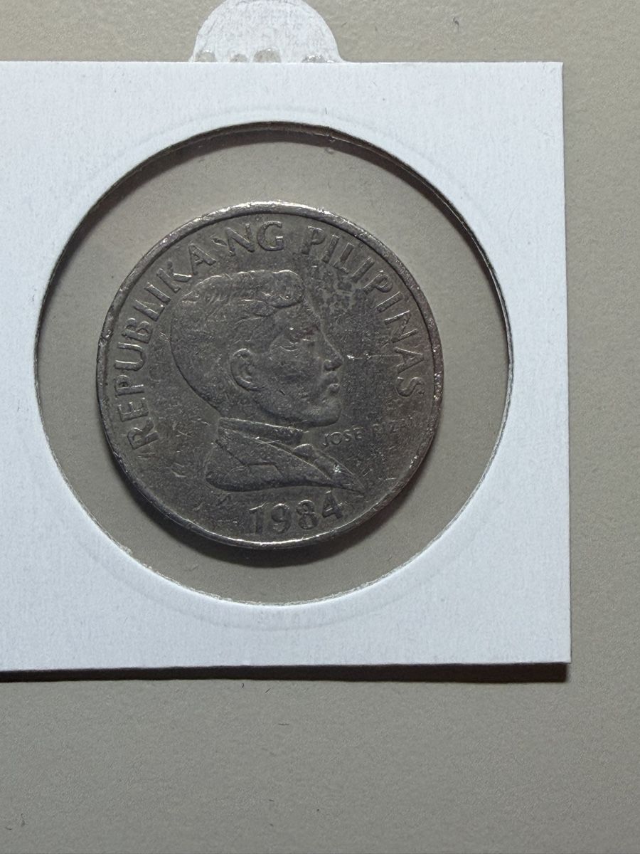 Toutes les monnaies: Philippines - 1 piso - 1984 – D'occasion à Payerne par Mike1682 1