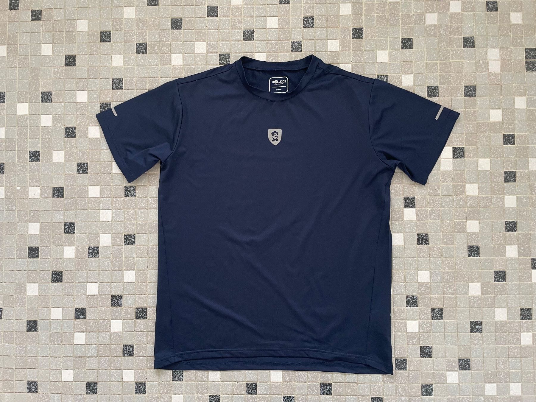 Trollkids Camicie, T-shirt & Polo: T-Shirt von Trollkids – Usato da Flaach venduto da Jkari