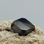 BIXBYIT, perfekter Kristall, seltener Mineral aus den USA