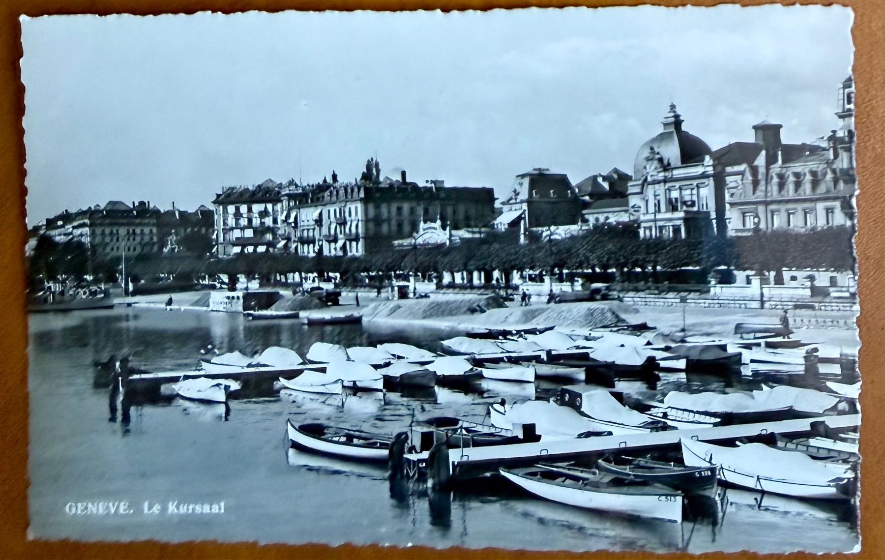 Ansichtskarten: Genève -  Barques devant le Kursaal 1942 – Gebraucht aus Lutry von Ediego