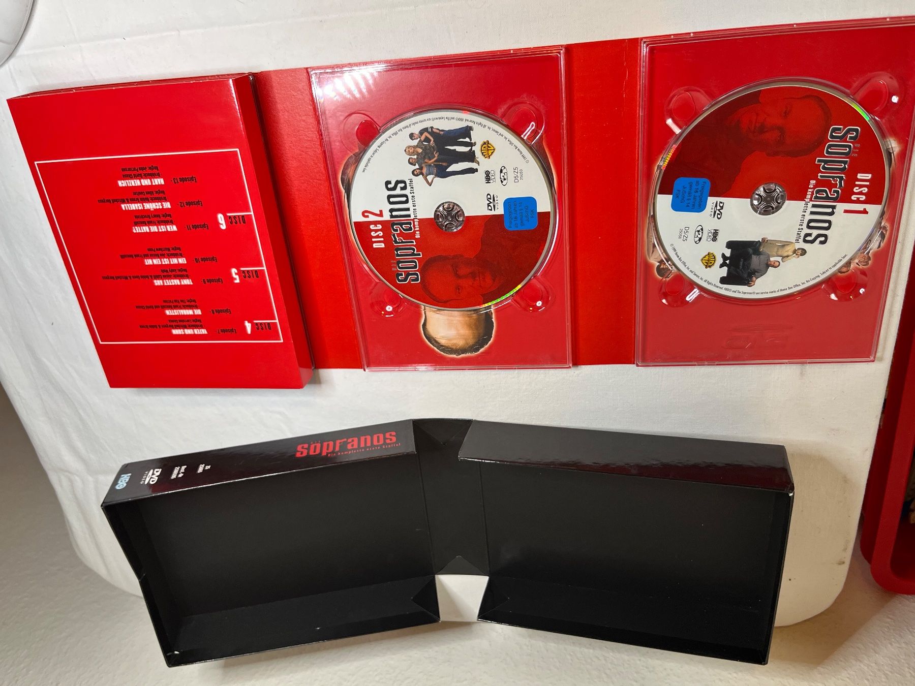 Tutti i DVDs: Die Sopranos DVD Box Komplette erste Staffel – Usato da bretzwil venduto da nightflasher 3